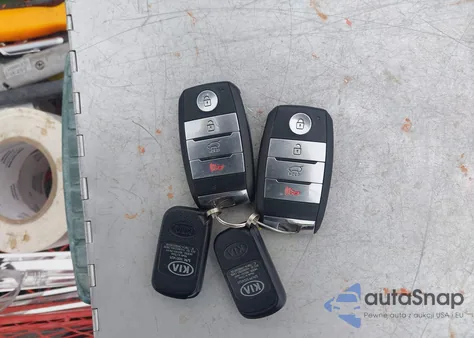 2017 Kia Sportage Ex z USA, uszkodzony, nr VIN KNDPNCAC9H7222114